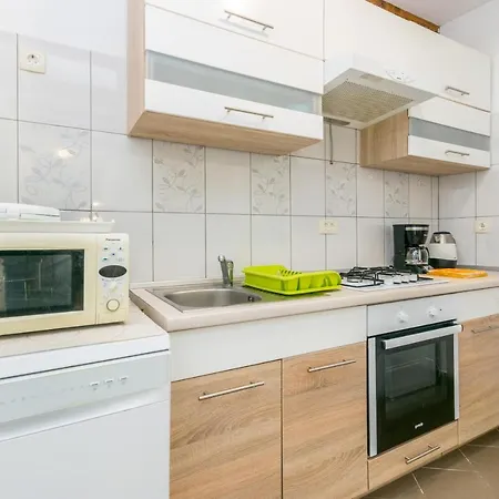 Holiday Olga With Pool &pet Friendly Casa vacanze *