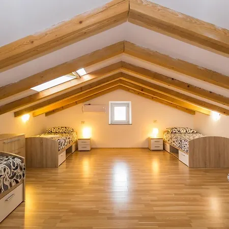Holiday Olga With Pool &pet Friendly *